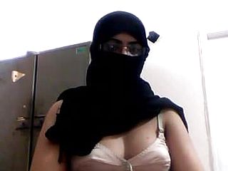 Desi hijab highly Large Mammories cam plea Muslim caboose super cute
